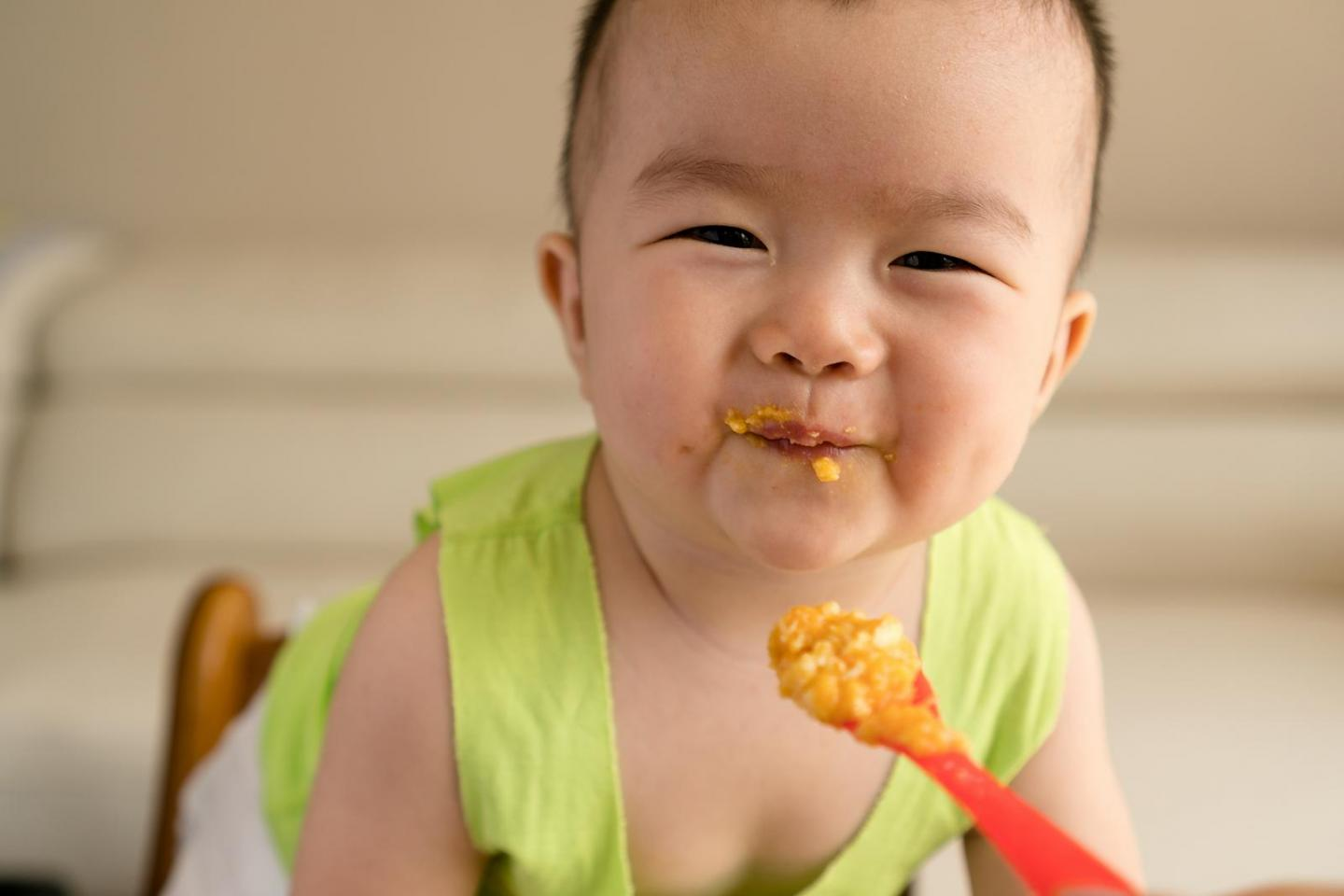 Cách chế biến các loại thịt cho bé 7 tháng tuổi giúp bé ăn ngon