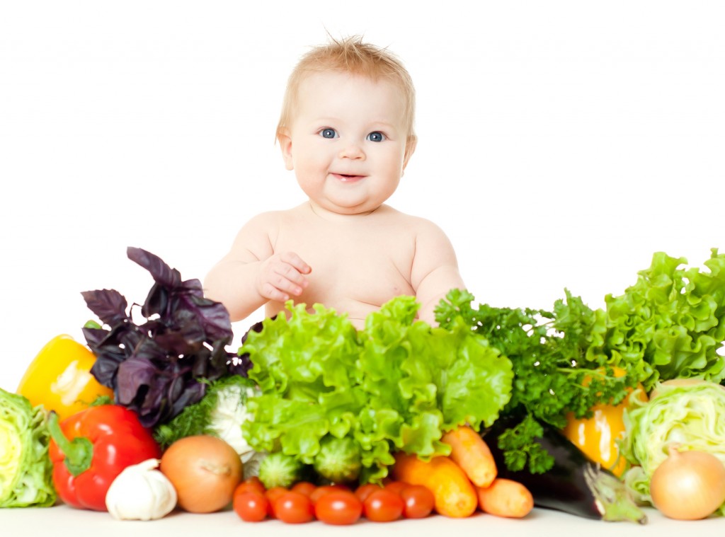 Chế độ dinh dưỡng cho các bé dưới 1 tuổi